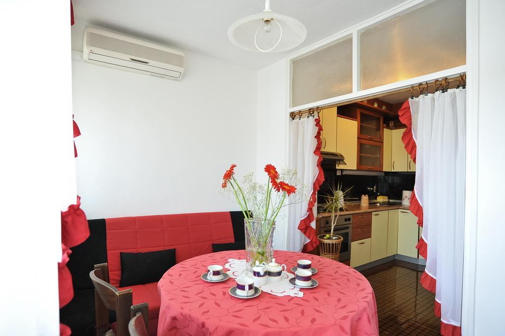 Sunny Apartment ザダル 部屋 写真